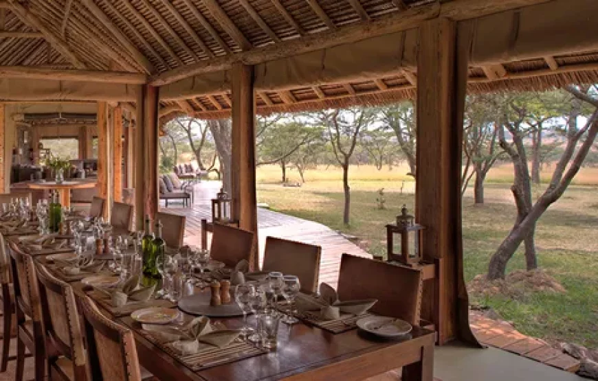 LUXURY KENYA & LIVINGSTONE