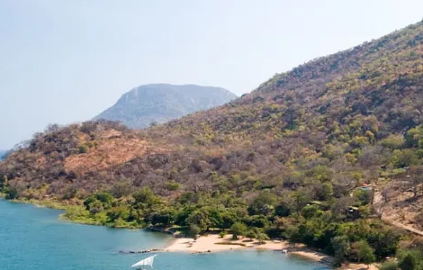 MALAWI’S MAJETE PARK & LAKE